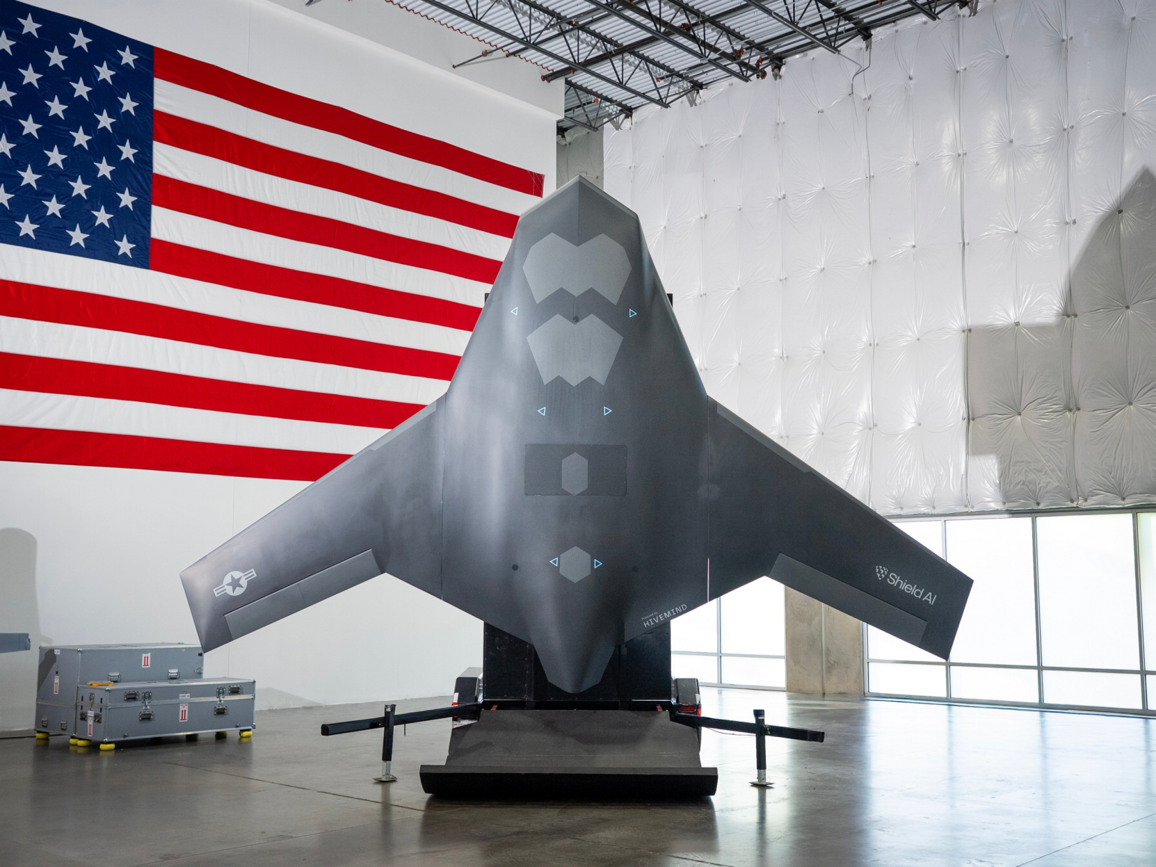Tech company unveils new AI-fighter drone